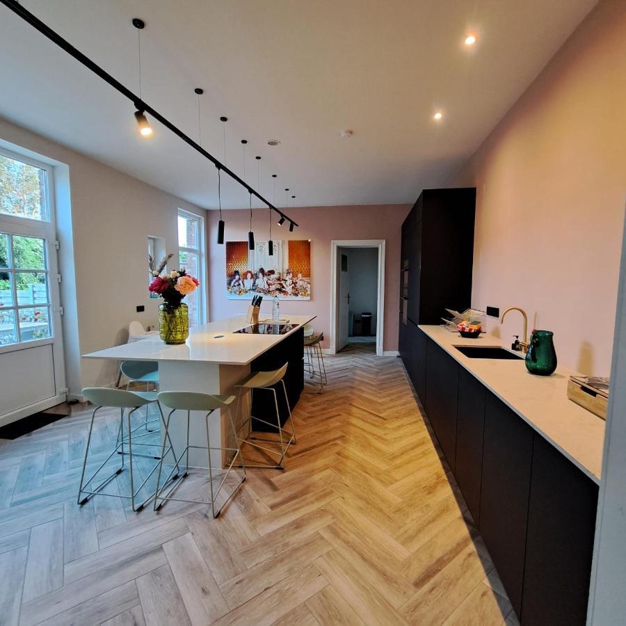 Villa Cezar - Big House At The Center Of Bruges - Free Parking Esterno foto