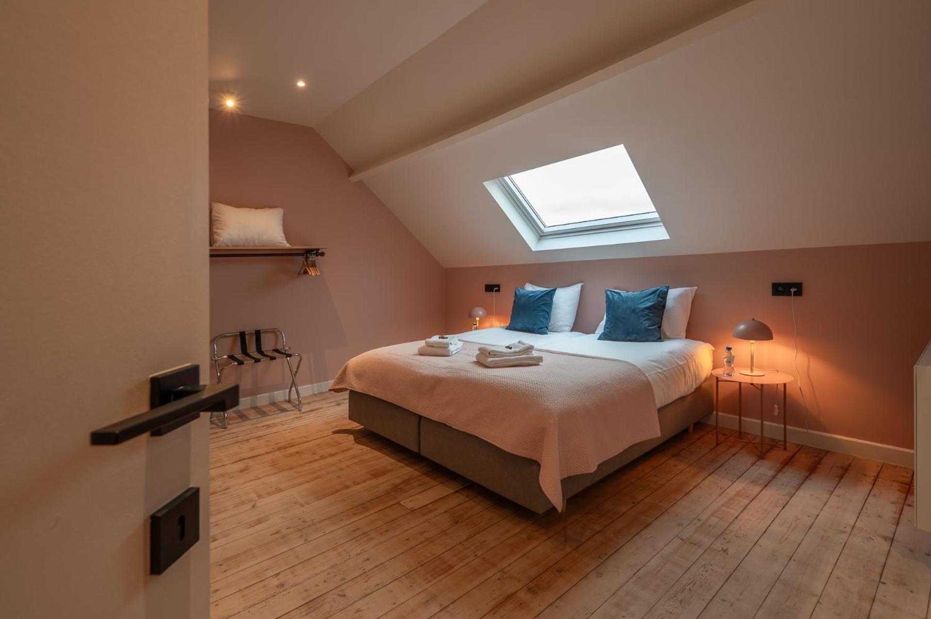 Villa Cezar - Big House At The Center Of Bruges - Free Parking Esterno foto